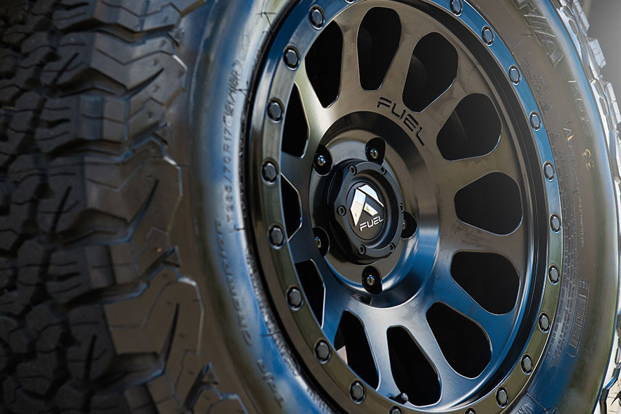 Jante Jeep JK Fuel Vector D579 Matte Black