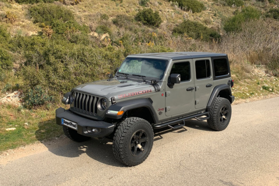 Jeep JLU Bumperoffroad - Jeep France