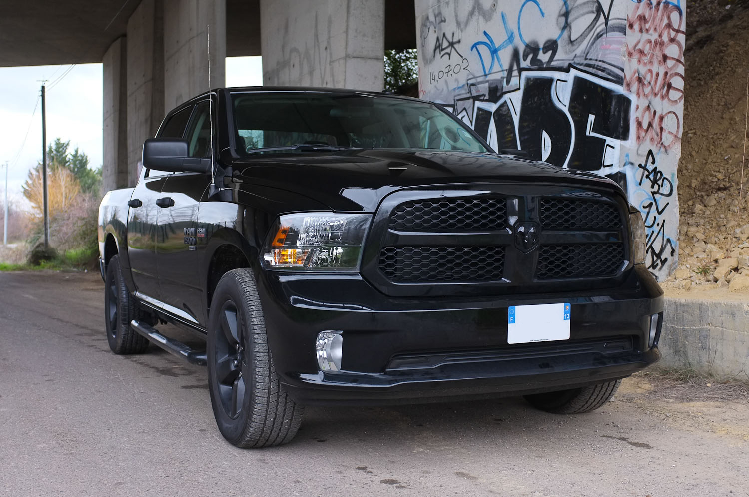 Dodge ram trucks black