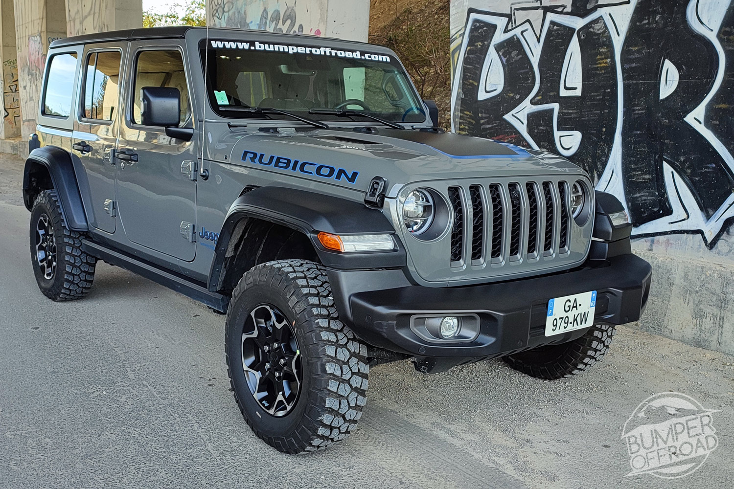 Jeep Wrangler Unlimited 4XE Sting Grey - BumperOffroad