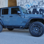 Jeep Wrangler JKU 2.8 CRD Sahara Petrol Blue full