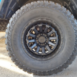 Jeep Gladiator 3,6L V6 Willys Hydroblue full