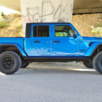Jeep Gladiator 3,6L V6 Willys Hydroblue full