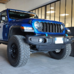 Jeep Gladiator 3,6L V6 Willys Hydroblue full