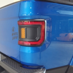 Jeep Gladiator 3,6L V6 Willys Hydroblue full