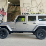 Jeep JKU Sahara 2,8 CRD Grise full