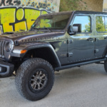 Jeep Wrangler Unlimited Rubicon V8 392 Granite Crystal full