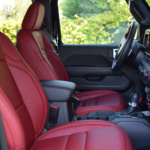 Jeep Wrangler Unlimited Rubicon V8 392 Black full