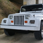 Jeep Wrangler YJ 4.0L Renegade 1991 full