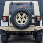 Jeep Wrangler JKU Rubicon 2.8 CRD Sahara Tam full