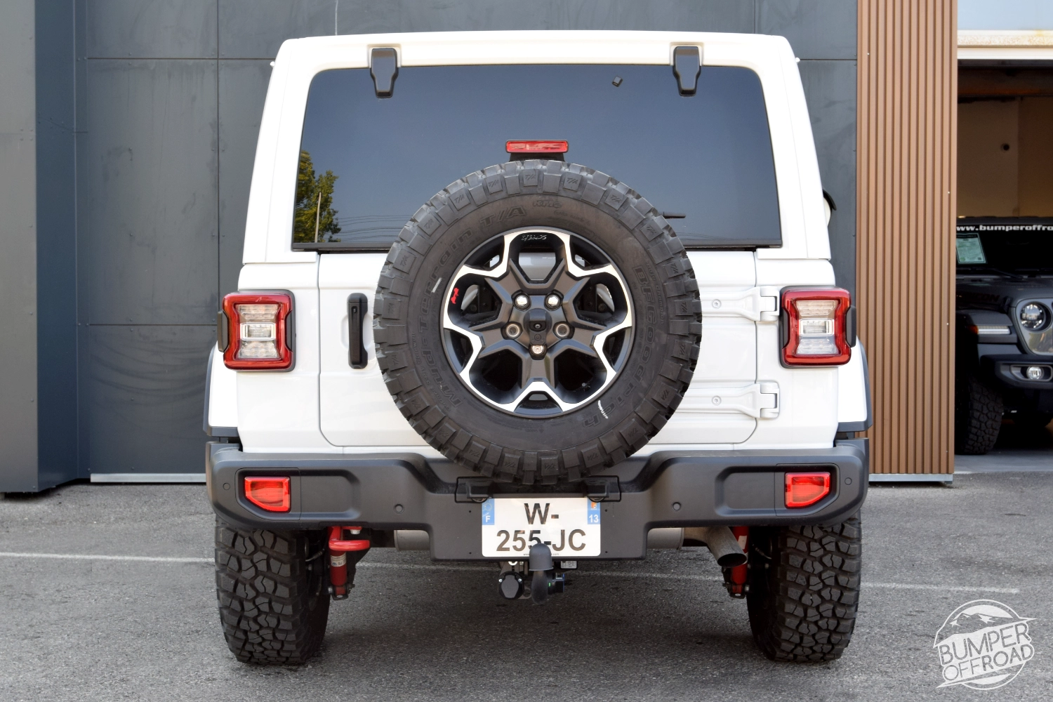Jeep Wrangler JLU Rubicon 2,0L Blanche full
