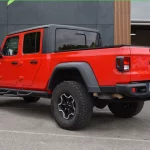 Jeep Gladiator 3,6 V6 E85 Colorado Red full