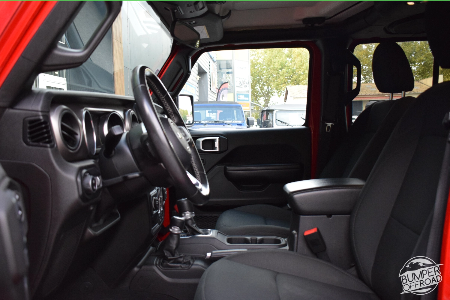 Jeep Gladiator 3,6 V6 E85 Colorado Red full