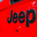 Jeep Gladiator 3,6 V6 E85 Colorado Red full