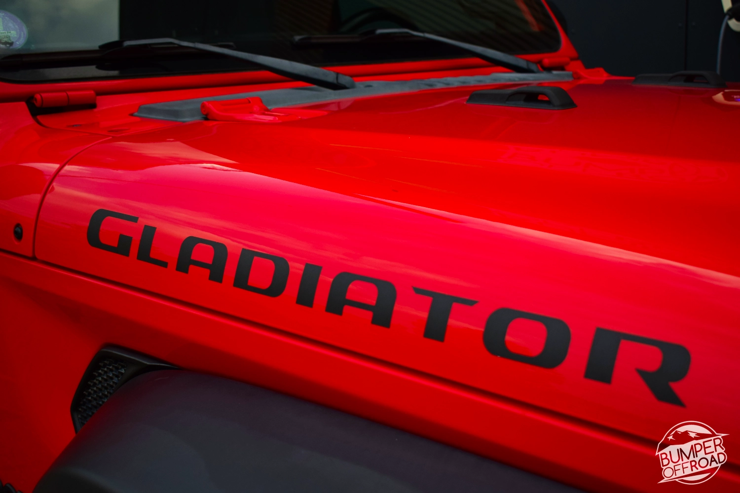 Jeep Gladiator 3,6 V6 E85 Colorado Red full