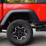 Jeep Gladiator 3,6 V6 E85 Colorado Red full
