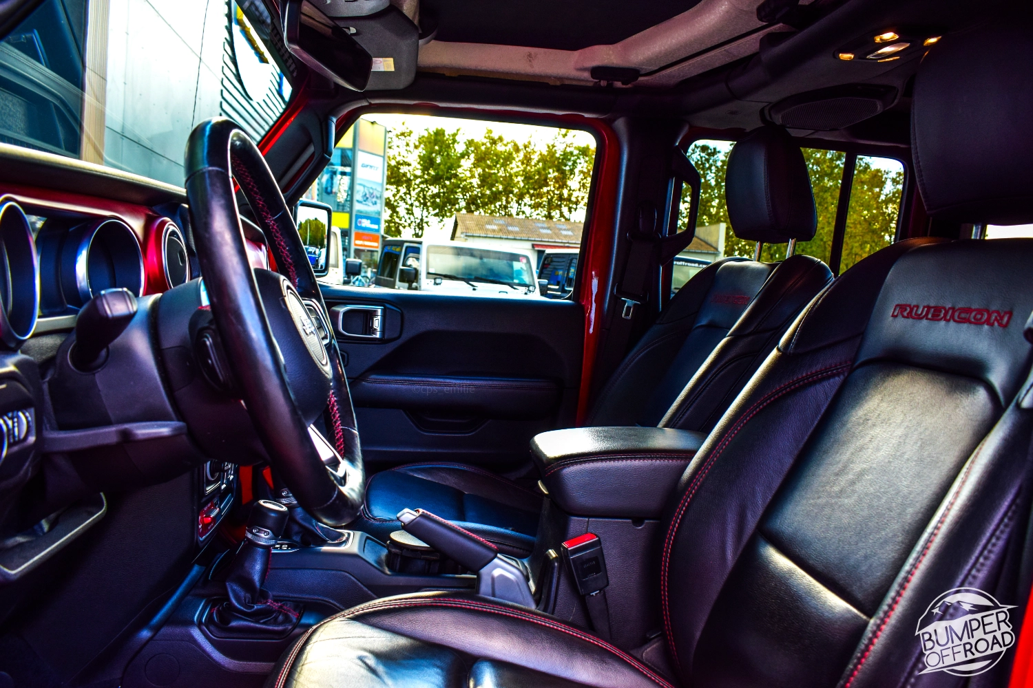 Jeep Wrangler JLU Rubicon 2.0L, 272 cv Rouge full