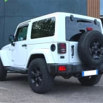 Jeep Wrangler JK Sahara 3.6L V6 Blanche full