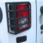 Jeep Wrangler JK Sahara 3.6L V6 Blanche full