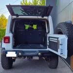 Jeep Wrangler 392 V8 Matte White full